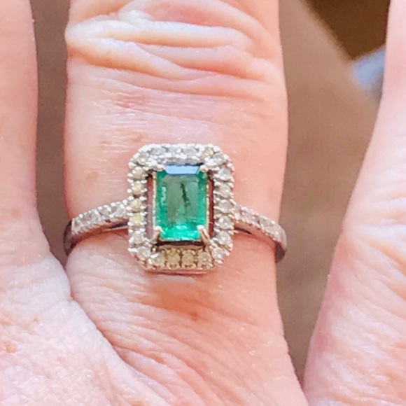 ❌❌ SOLD❌❌❌1,400 ♦️♦️FINAL PRICE ♦️♦️EMERALD - Picture 3 of 8